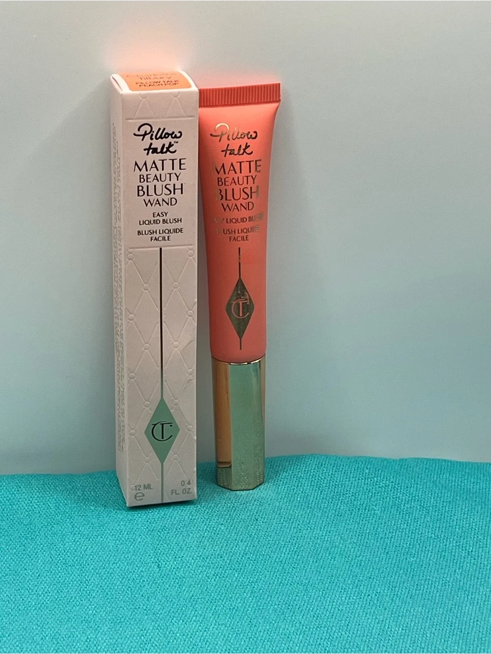 Charlotte Tilbury Matte Beauty Blush Wand - Peach Pop